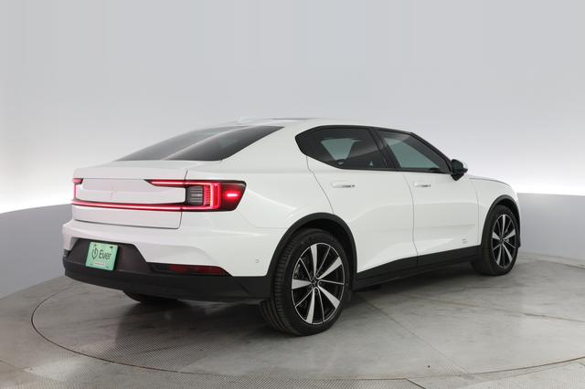 2022 Polestar 2 — photo 2 of 24