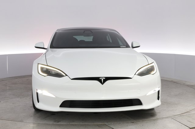 2022 Tesla Model S — photo 9 of 21