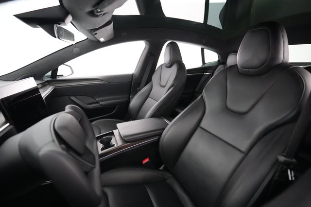 2022 Tesla Model S — photo 3 of 21