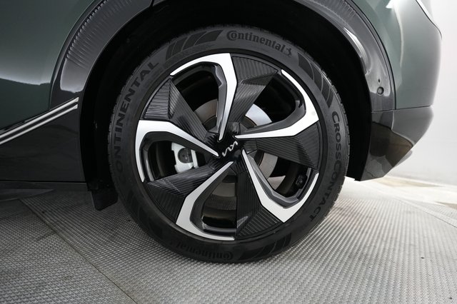 2023 Kia EV6 — photo 17 of 20