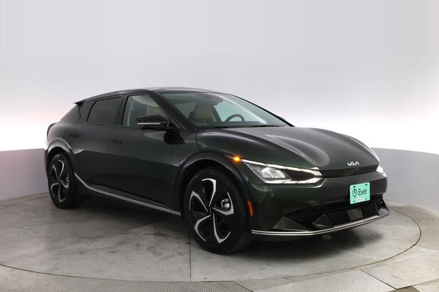 2023 Kia EV6 — photo 10 of 20