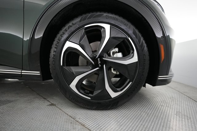 2023 Kia EV6 — photo 16 of 20