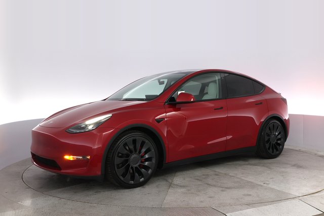 2023 Tesla Model Y — photo 14 of 22