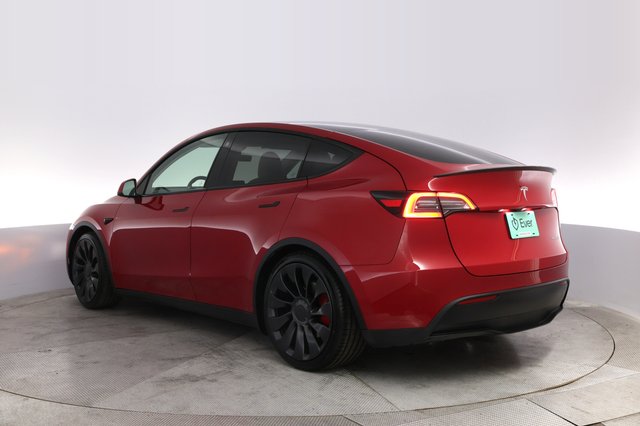 2023 Tesla Model Y — photo 13 of 22