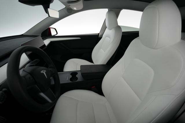 2023 Tesla Model Y — photo 3 of 22