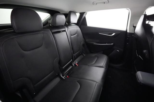 2023 Kia EV6 — photo 4 of 22
