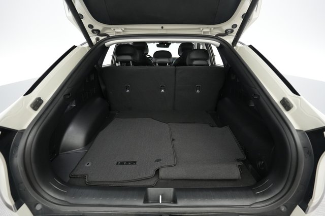 2023 Kia EV6 — photo 6 of 22