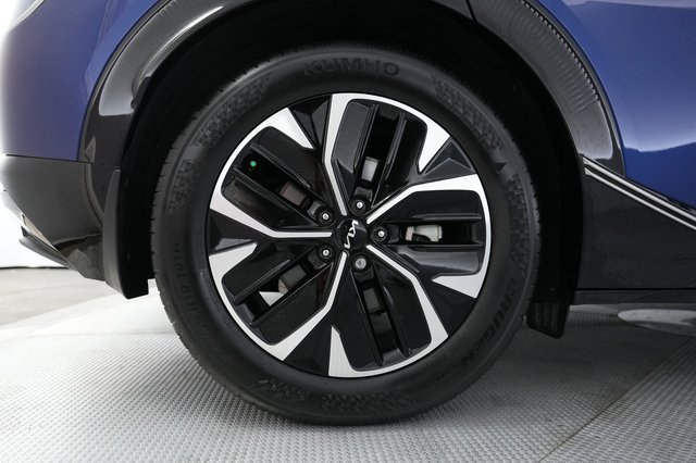 2024 Kia EV6 — photo 17 of 21