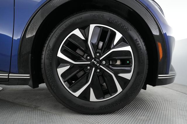 2024 Kia EV6 — photo 7 of 21