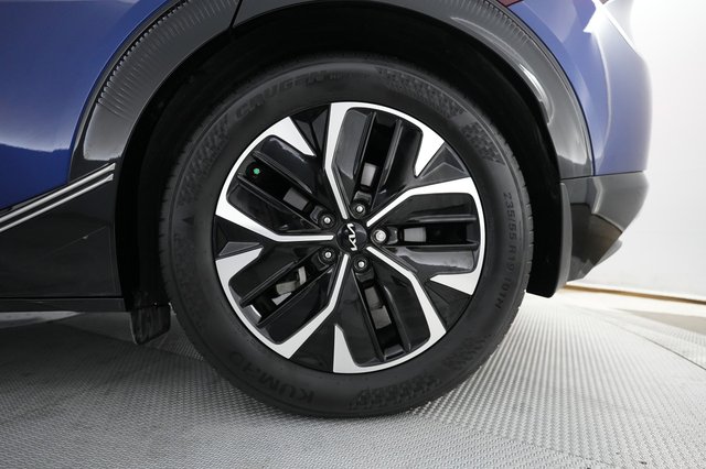 2024 Kia EV6 — photo 16 of 21