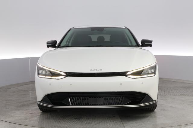 2024 Kia EV6 — photo 9 of 21