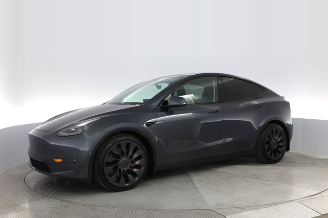 2021 Tesla Model Y — photo 14 of 27