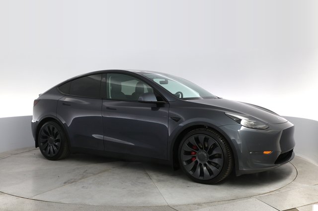 2021 Tesla Model Y — photo 11 of 27