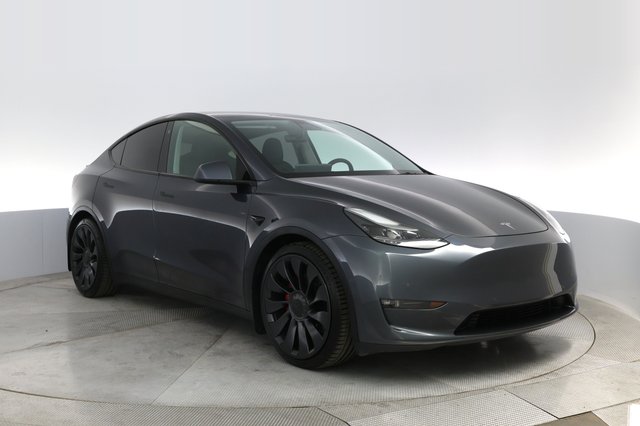 2021 Tesla Model Y — photo 10 of 27