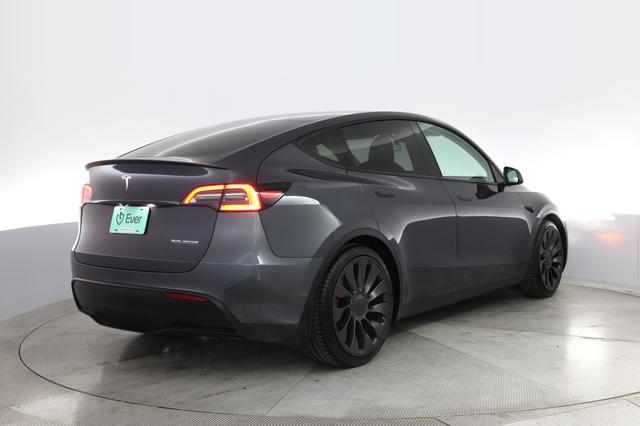 2021 Tesla Model Y — photo 2 of 27