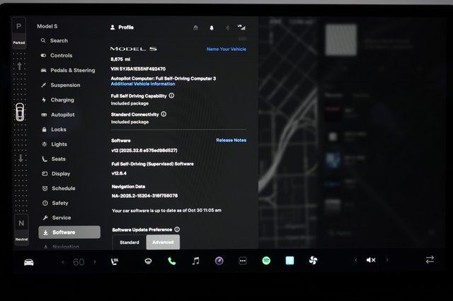 2022 Tesla Model S — photo 5 of 21