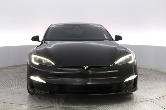 2022 Tesla Model S — photo 9 of 21