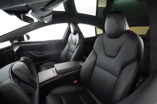 2022 Tesla Model S — photo 3 of 21
