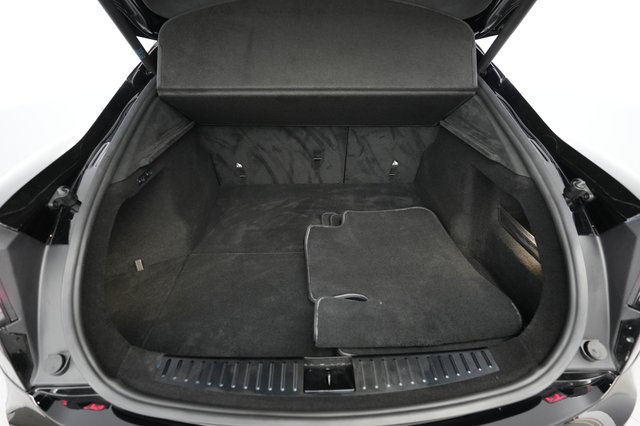 2022 Tesla Model S — photo 6 of 21