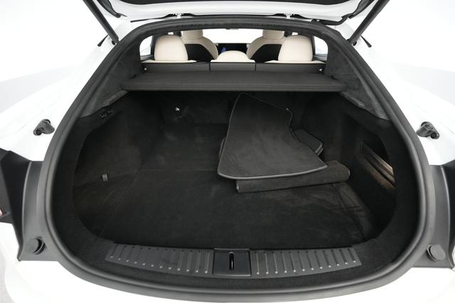 2022 Tesla Model S — photo 6 of 25
