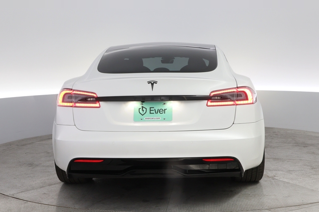 2022 Tesla Model S