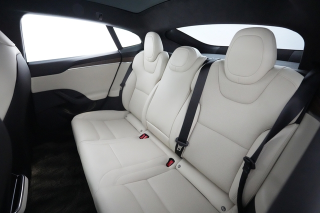 2022 Tesla Model S