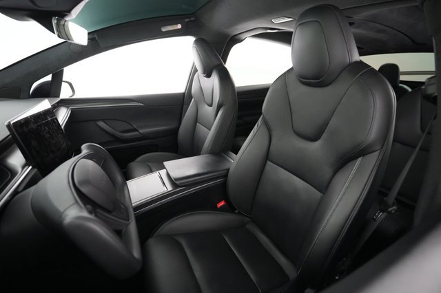 2022 Tesla Model X — photo 3 of 22