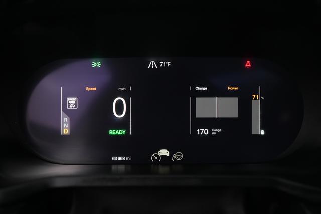2022 Polestar 2 — photo 5 of 23