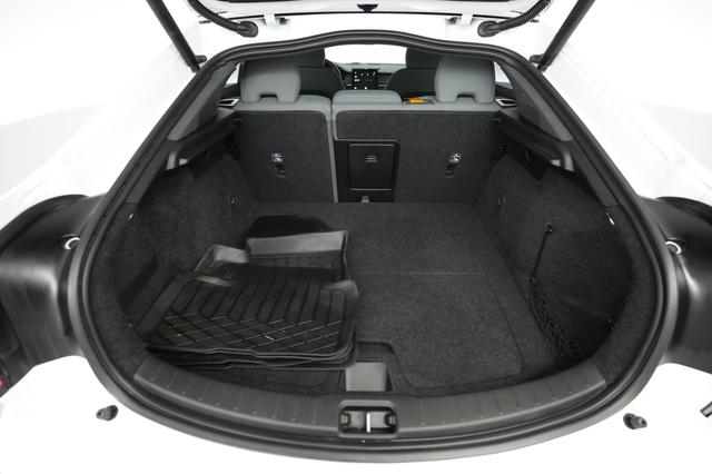 2022 Polestar 2 — photo 6 of 23
