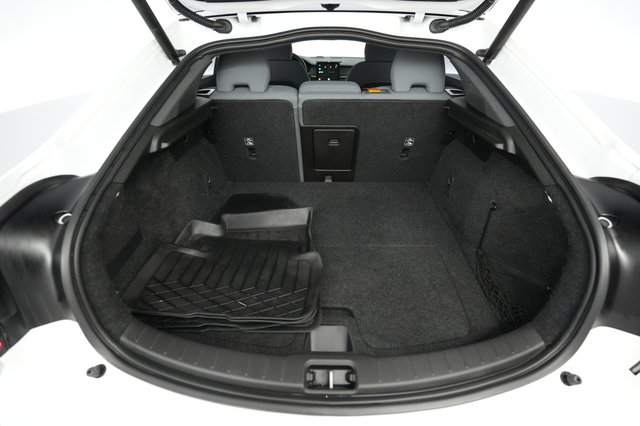 2022 Polestar 2 — photo 6 of 23