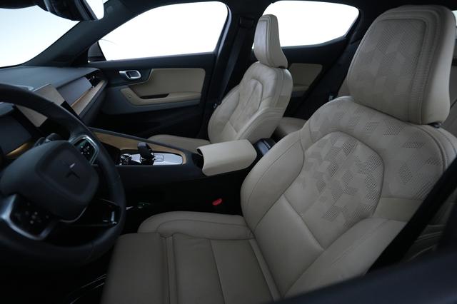 2022 Polestar 2 — photo 3 of 24