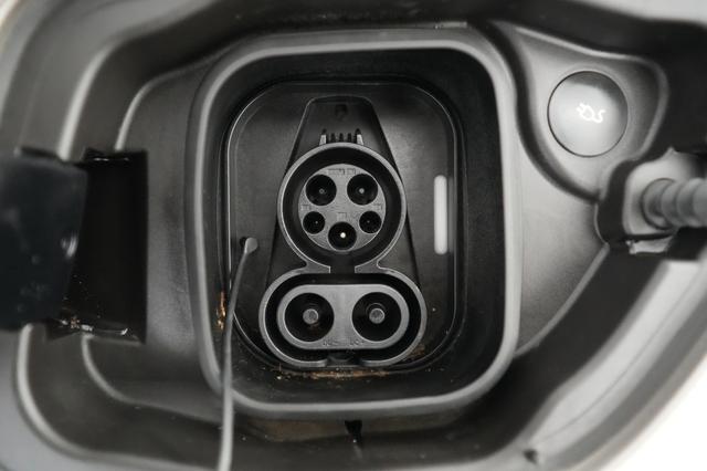 2022 Polestar 2 — photo 8 of 24