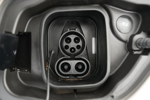 2022 Polestar 2 — photo 8 of 24