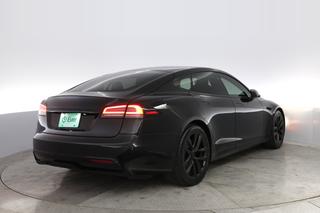 2022 Tesla Model S — photo 2 of 22