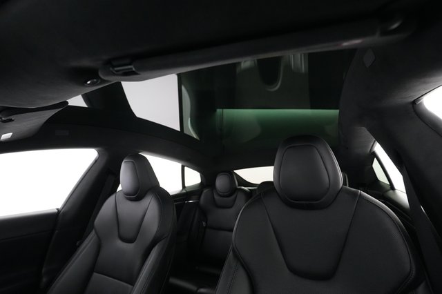 2022 Tesla Model S — photo 20 of 22