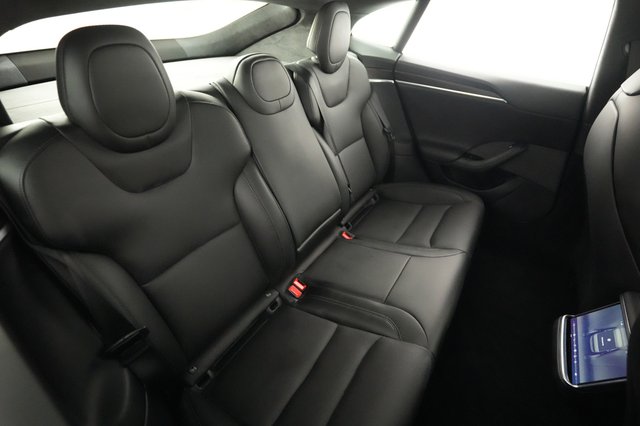 2023 Tesla Model S — photo 4 of 23