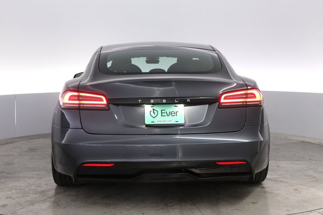 2023 Tesla Model S — photo 12 of 23