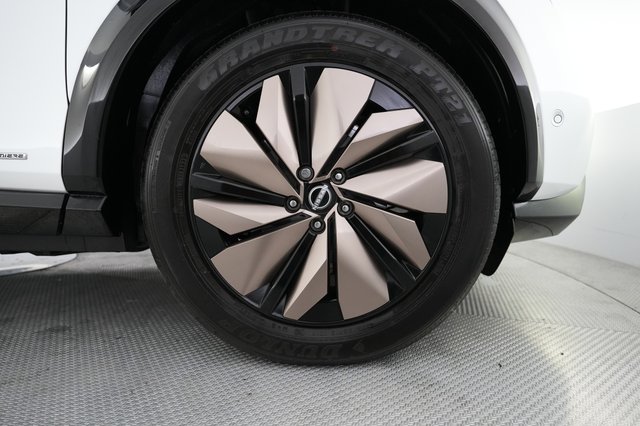 2023 Nissan Ariya — photo 16 of 21