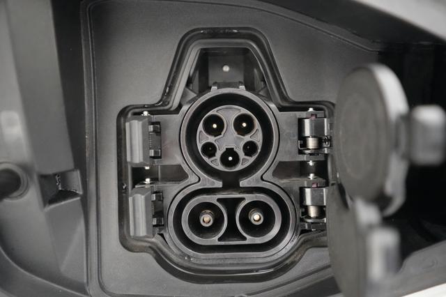 2023 Nissan Ariya — photo 8 of 21