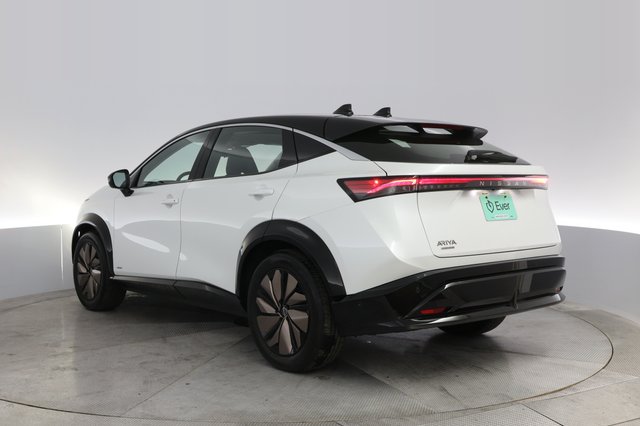 2023 Nissan Ariya — photo 13 of 21