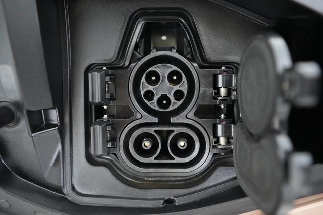 2024 Nissan Ariya — photo 8 of 21