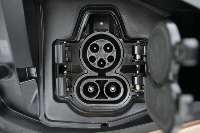 2024 Nissan Ariya — photo 8 of 21