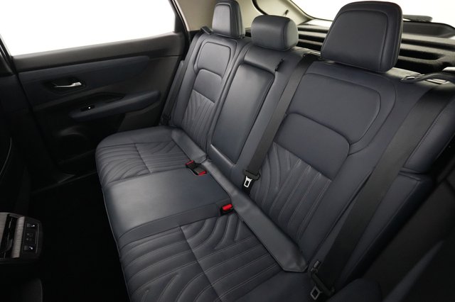 2024 Nissan Ariya — photo 18 of 21