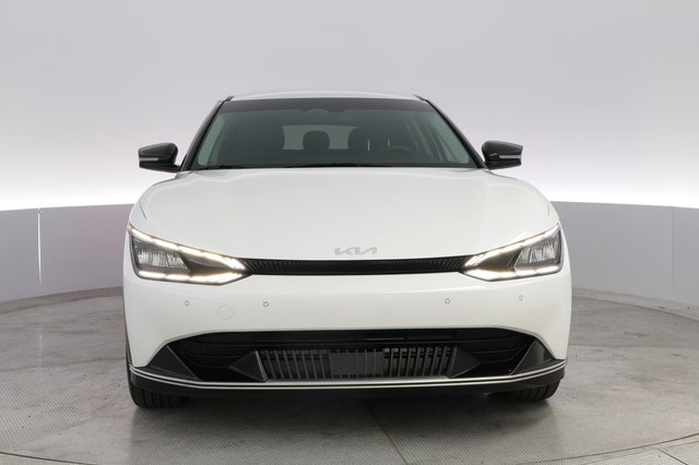 2024 Kia EV6 — photo 9 of 21