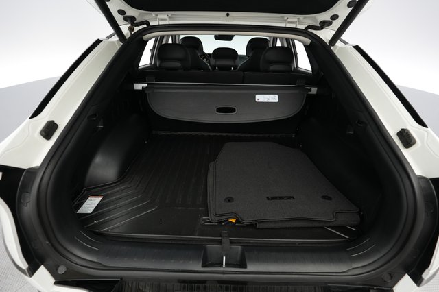 2024 Kia EV6 — photo 6 of 21