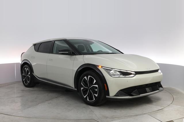 2024 Kia EV6 — photo 10 of 21