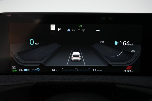 2024 Kia EV6 — photo 5 of 21