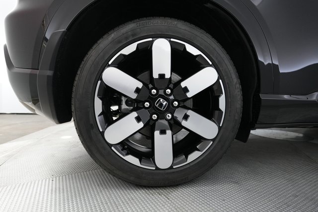 2024 Honda Prologue — photo 17 of 21