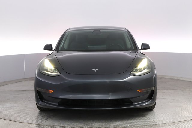 2022 Tesla Model 3 — photo 9 of 22