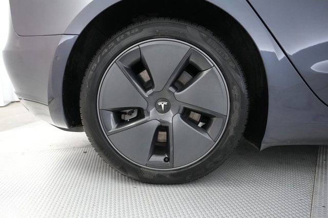 2022 Tesla Model 3 — photo 15 of 22